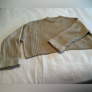 Oversized crop sweater